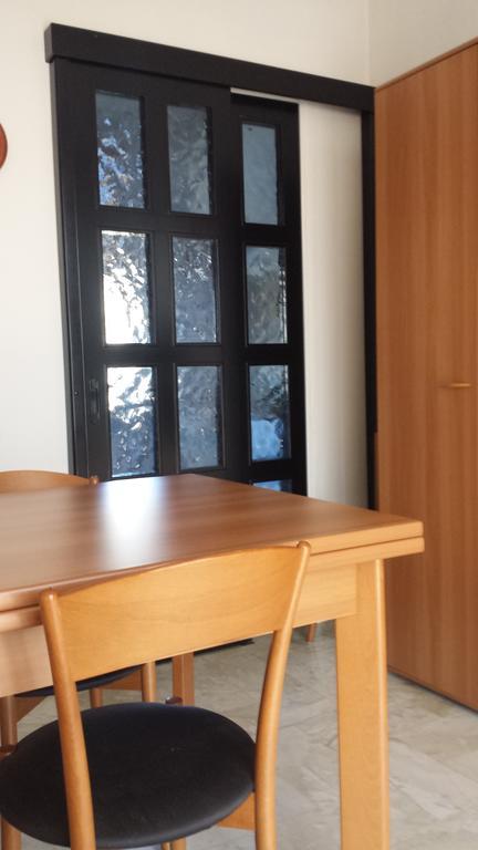Valter Apartment Pietra Ligure Buitenkant foto